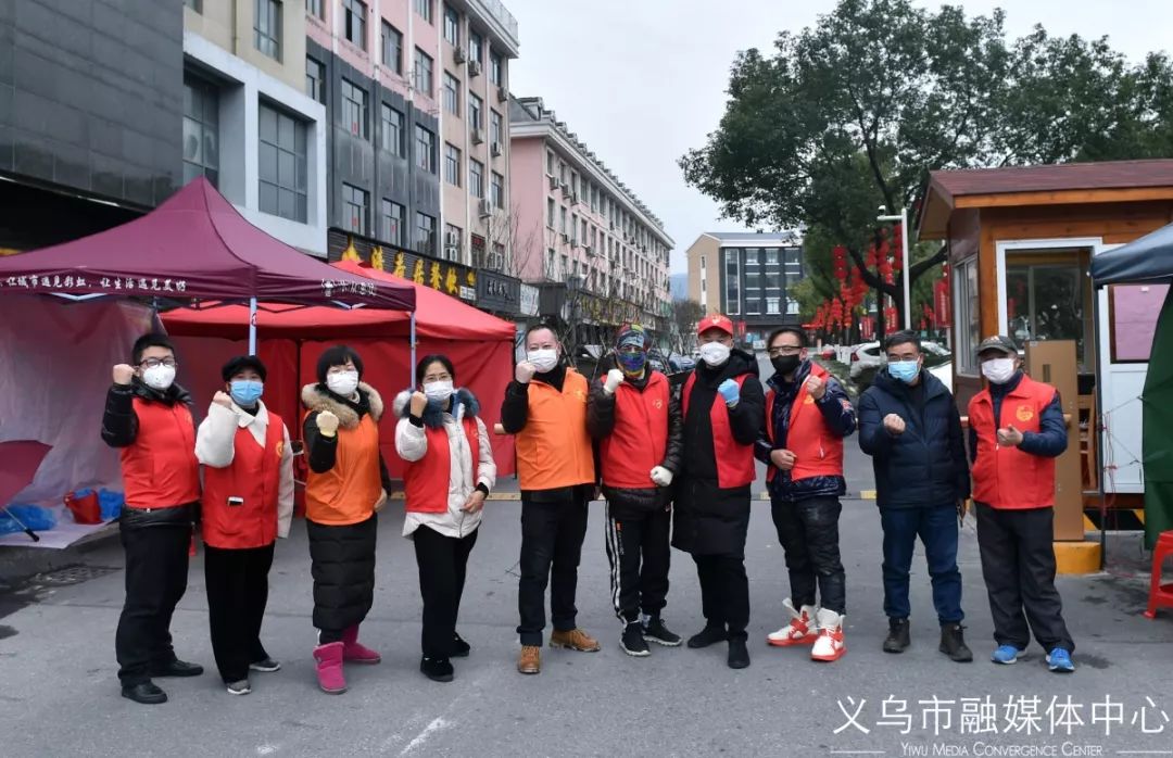 义乌柳青,一根电话线串联起的全民抗疫图景 义乌柳青,一根电话线串联起的全民抗疫图景
