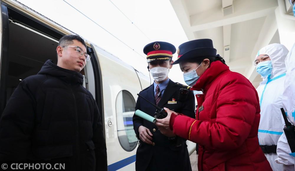 淮安2021,一座城市的疫情大考与温情坚守 淮安2021,一座城市的疫情大考与温情坚守