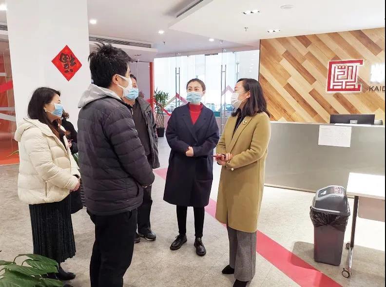 江苏昨日新增本土确诊1例,南京报告,防控不松懈 江苏昨日新增本土确诊1例,南京报告,防控不松懈