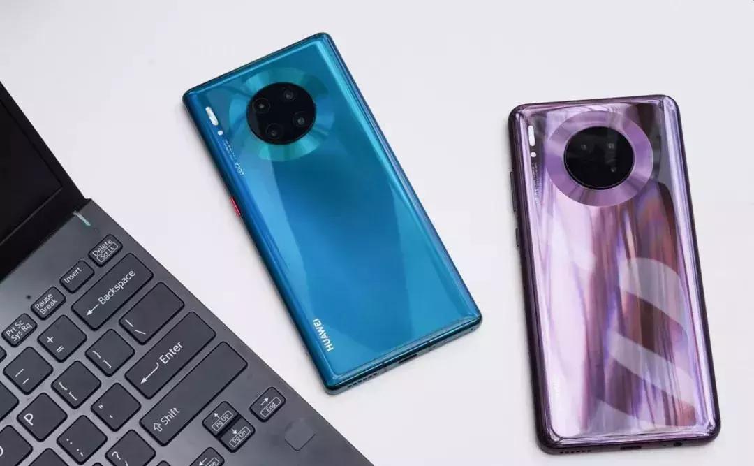 给大家讲解“炸 金花链接创建房间怎么弄”详细房卡教程