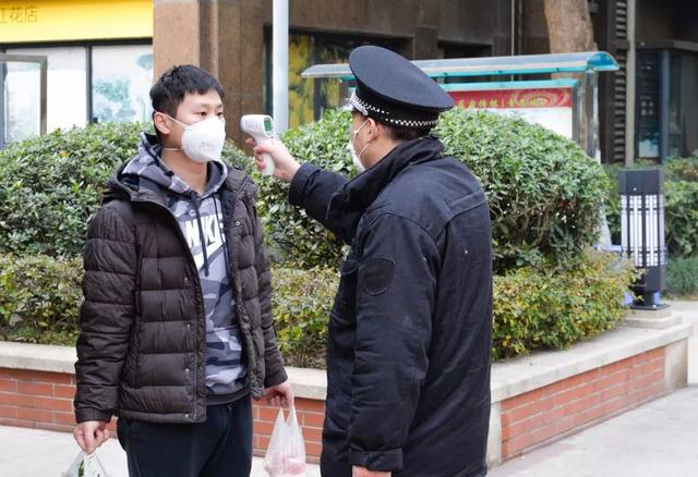 黑河疫情启示录,边境小城的抗疫坚守与公共卫生体系的重构思考 黑河疫情启示录,边境小城的抗疫坚守与公共卫生体系的重构思考