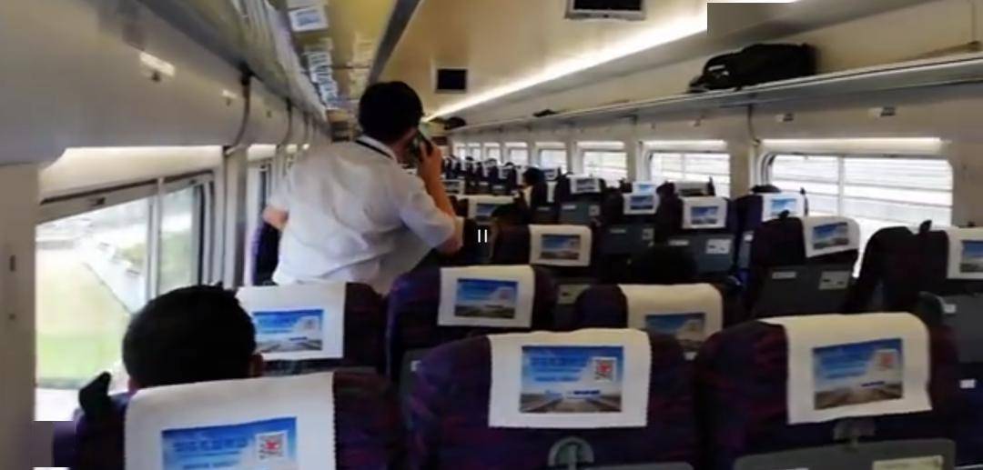 秒懂百科“微信开金花群房卡到哪里买”房卡链接获取