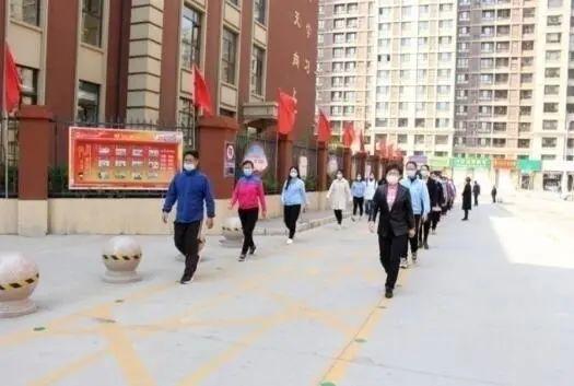 直播镜头下的石家庄疫情发布会,信息透明如何重塑公众信任? 直播镜头下的石家庄疫情发布会,信息透明如何重塑公众信任?