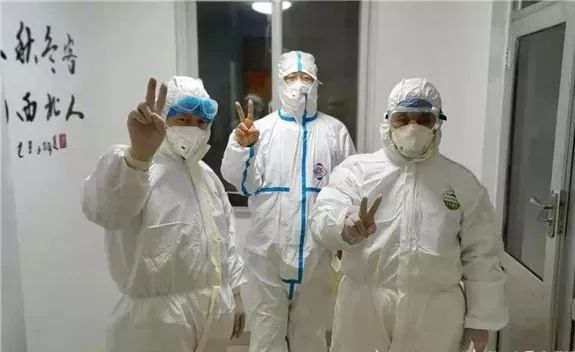 本轮疫情再传一省,官方紧急提醒,防控不可松懈,共筑健康防线 本轮疫情再传一省,官方紧急提醒,防控不可松懈,共筑健康防线