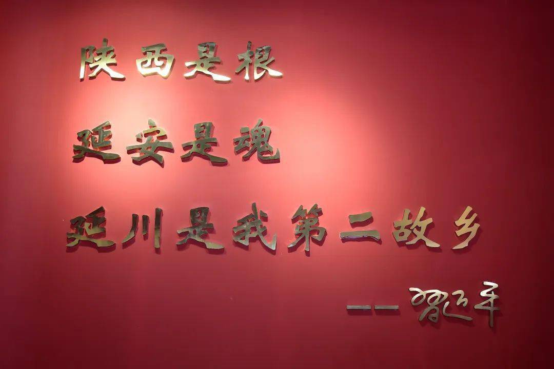 给大家讲解“如何造微信牛牛房卡”轻松获取房卡全渠道