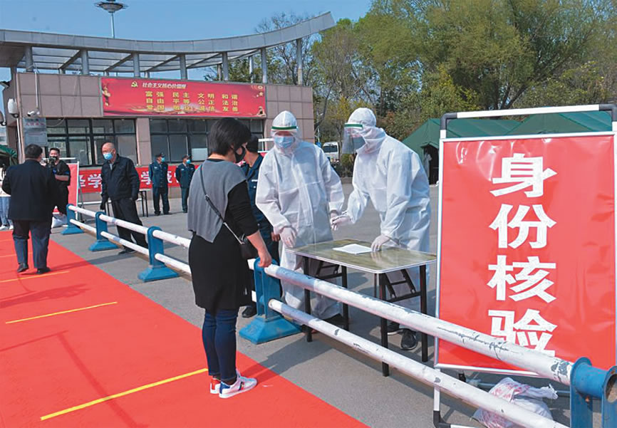 丰田霸道2025款,重塑硬派越野的智能传奇 丰田霸道2025款,重塑硬派越野的智能传奇