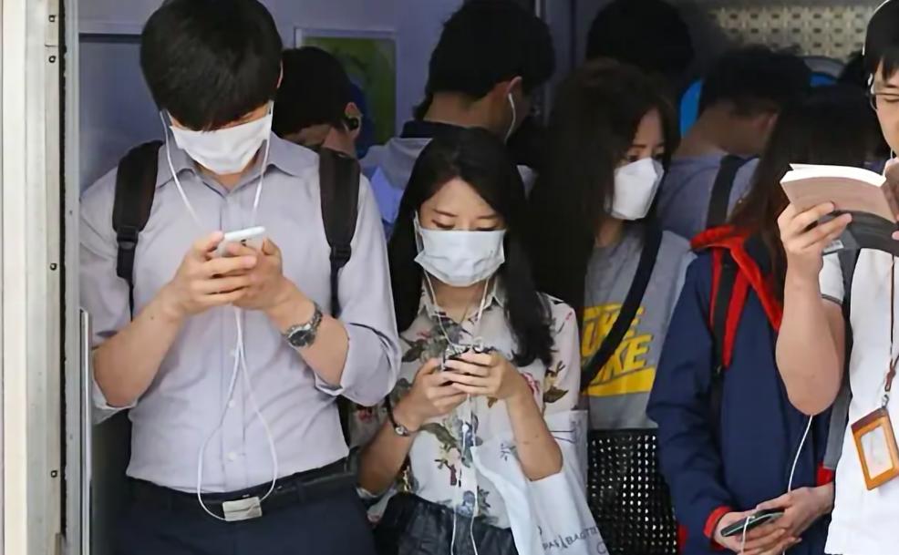 韩国疫情破五千,从模范生到严峻考验的警示录 韩国疫情破五千,从模范生到严峻考验的警示录