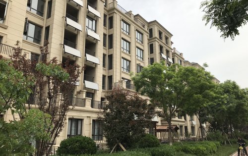 廊坊开发区塞纳河谷小区深度探访,一座法式风情社区的宜居实践 廊坊开发区塞纳河谷小区深度探访,一座法式风情社区的宜居实践