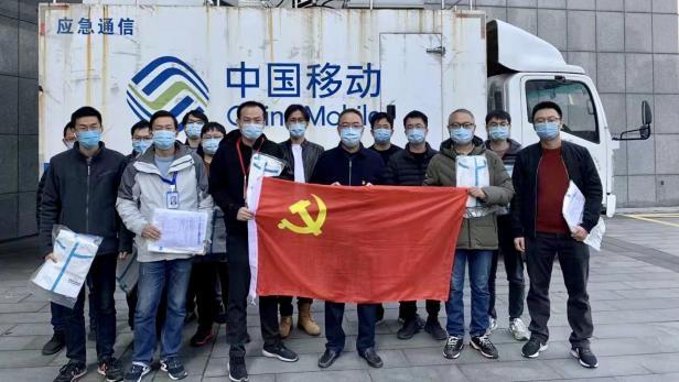 房卡必备教程“微信怎么炸 金花自建房间步骤”详细房卡教程