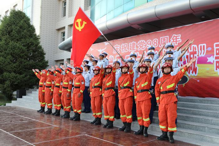 伊犁疫情封控回顾,一座边疆之城的坚韧与守望 伊犁疫情封控回顾,一座边疆之城的坚韧与守望