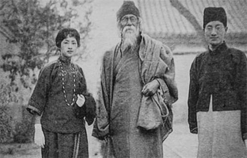 一分钟介绍使用“微信炸 金花斗牛牛房卡”房卡详细充值 一分钟介绍使用“微信炸 金花斗牛牛房卡”房卡详细充值