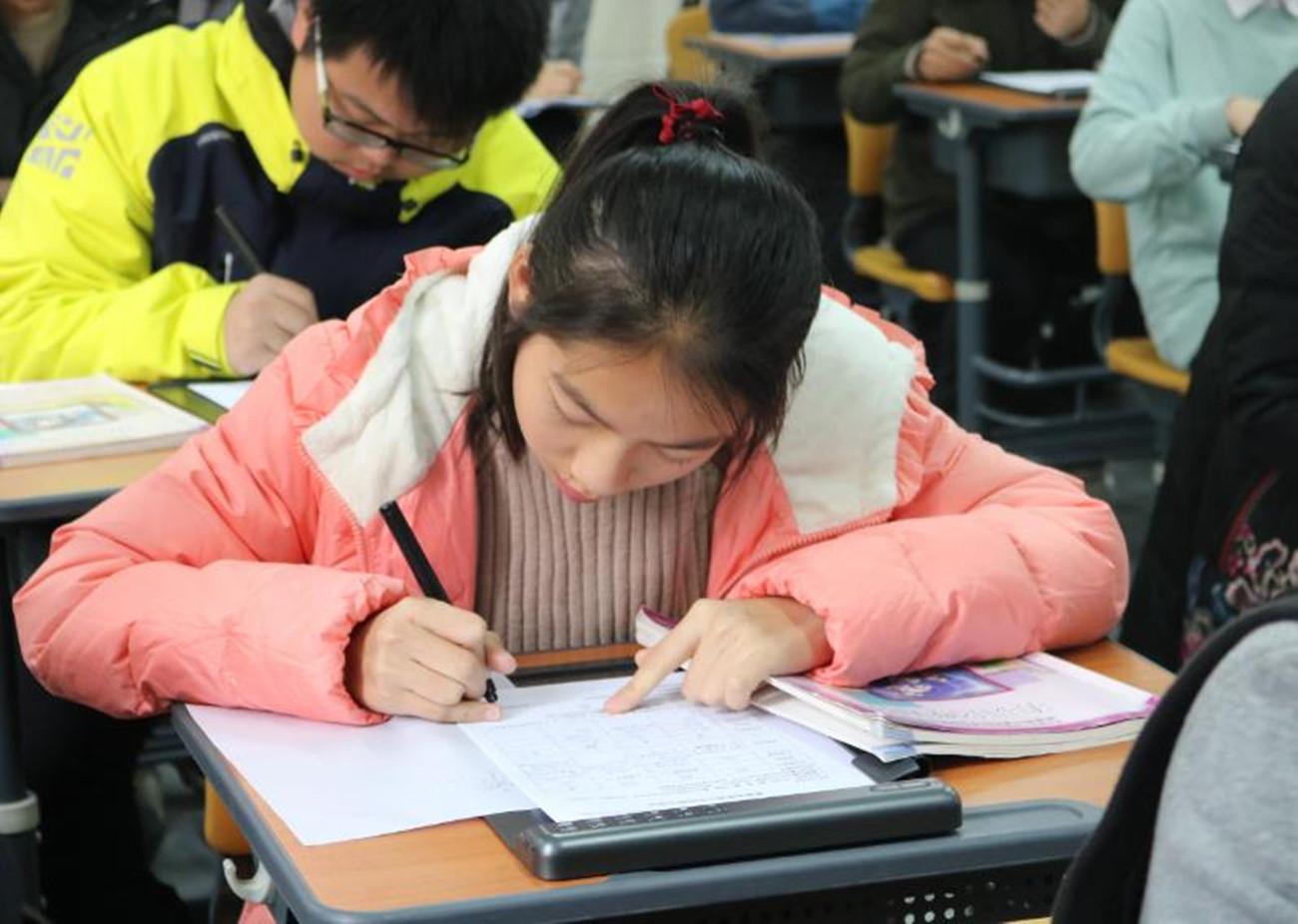 给大家讲解“微信斗牛牛链接”房卡获取方式 给大家讲解“微信斗牛牛链接”房卡获取方式