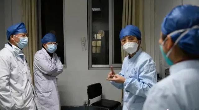 秒懂教程“微信群炸 金花链接房卡”房卡详细充值 秒懂教程“微信群炸 金花链接房卡”房卡详细充值