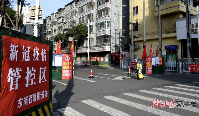 丰台区疫情防控下的封控小区,共同守护家园的日与夜 丰台区疫情防控下的封控小区,共同守护家园的日与夜
