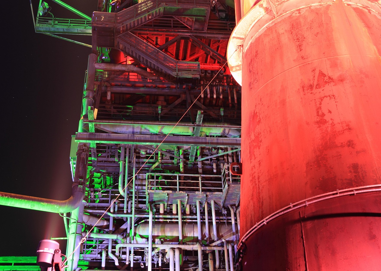 快递服务不打烊，五一假期快递公司运营实况解析