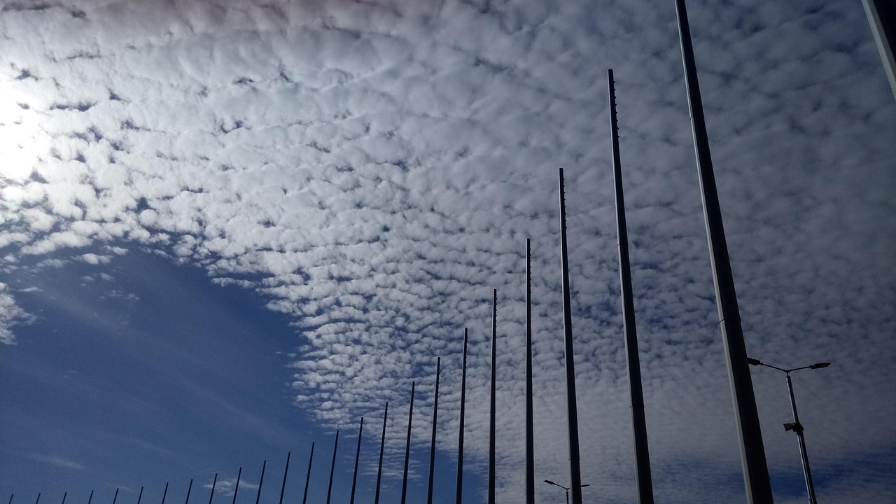 冬奥会和奥运会是一样吗?冰雪与夏日的交响曲 冬奥会和奥运会是一样吗?冰雪与夏日的交响曲