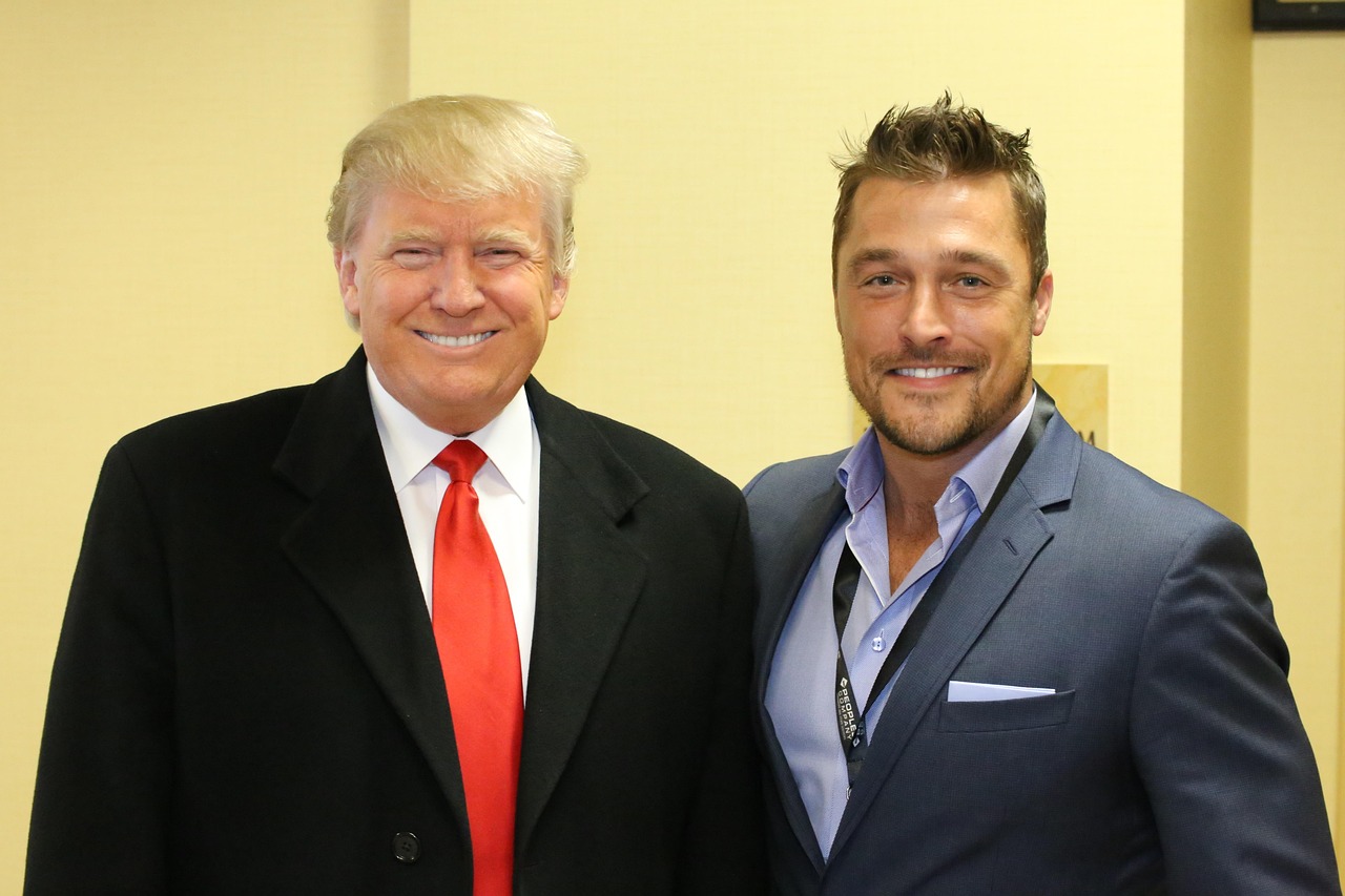 秒懂百科“微信炸 金花房卡在哪充值”房卡获取方式