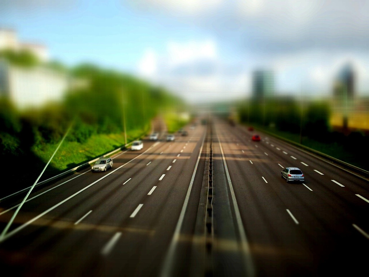 上高速免费,下高速收费,时间差里的规则博弈与出行智慧 上高速免费,下高速收费,时间差里的规则博弈与出行智慧