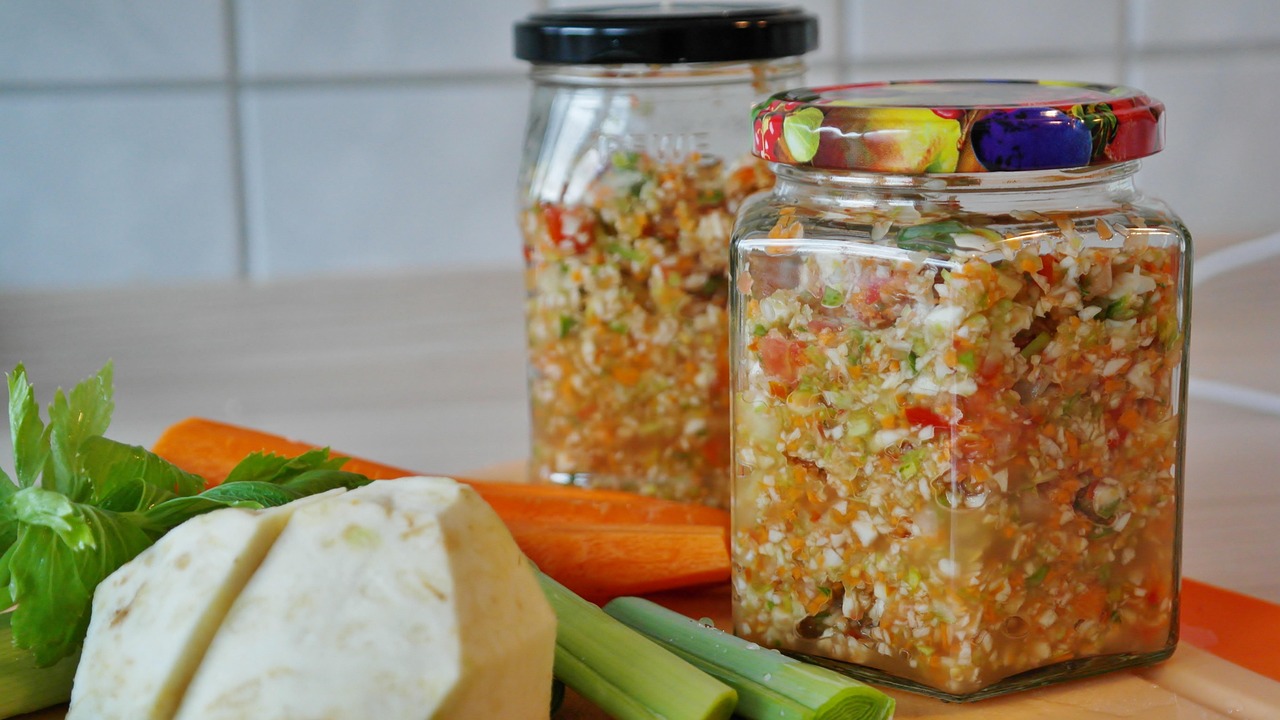 西安疫情最新动态,防控措施全面升级,市民生活有序恢复 西安疫情最新动态,防控措施全面升级,市民生活有序恢复