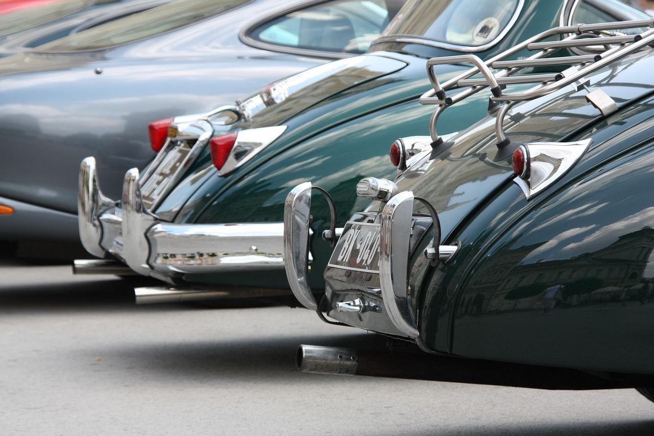 无声的传播链，无症状感染者动车同乘人员的南宁轨迹警示